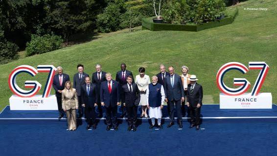 El G7 liberará 100 millones de barriles de reservas para contener la presión sobre los combustibles