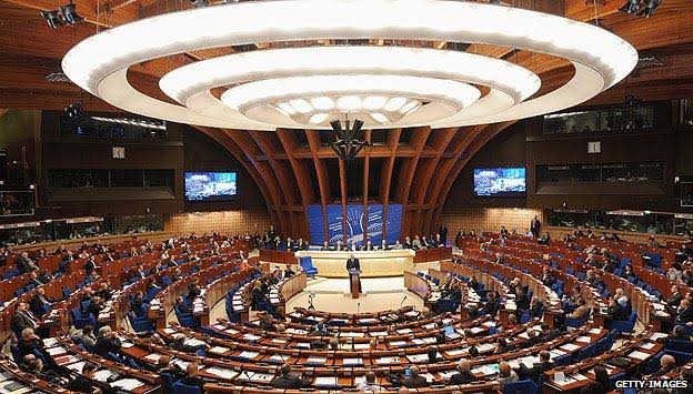 Unión Europea aprueba nuevas reglas para la devolución de migrantes sin derecho de permanencia
